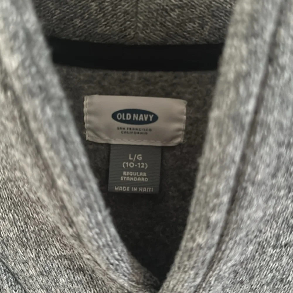 Old Navy Gray Long Sleeves Pullover Sweater Like New sz L (10/12)